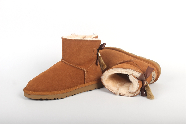 מגפון UGG – תמונה 11