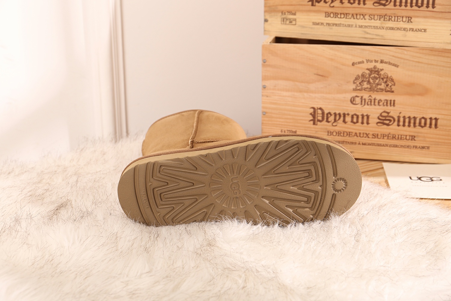 מגפי UGG הדגם הקלאסי – תמונה 7