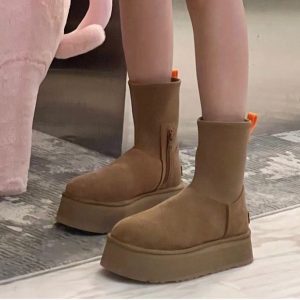 מגפון UGG מוגבהות דיפר