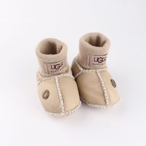 מגפונים UGG קטנטנים