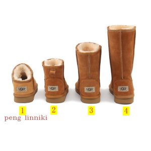 מגפי UGG קלאסי