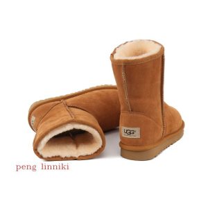 מגפיים UGG קלאסי