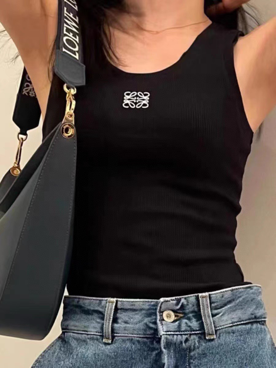 גופיות Loewe