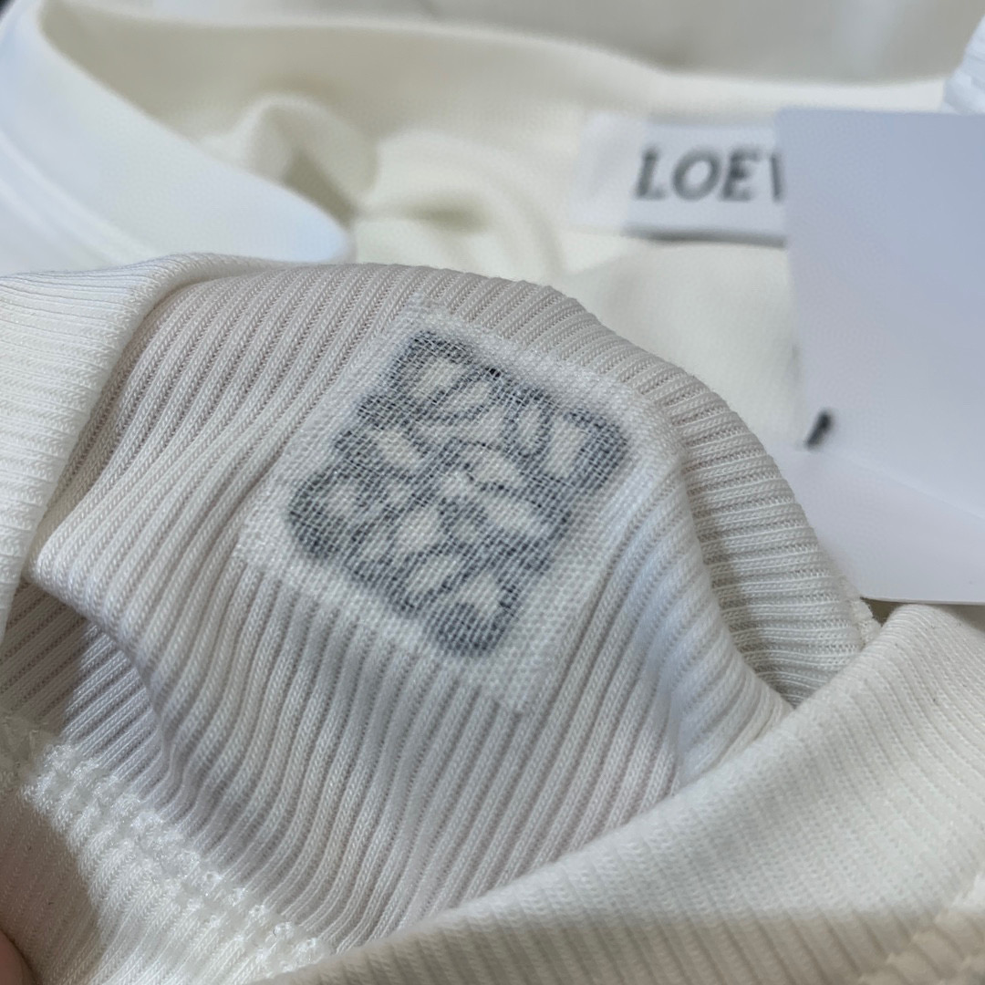 גופיה Loewe – תמונה 9