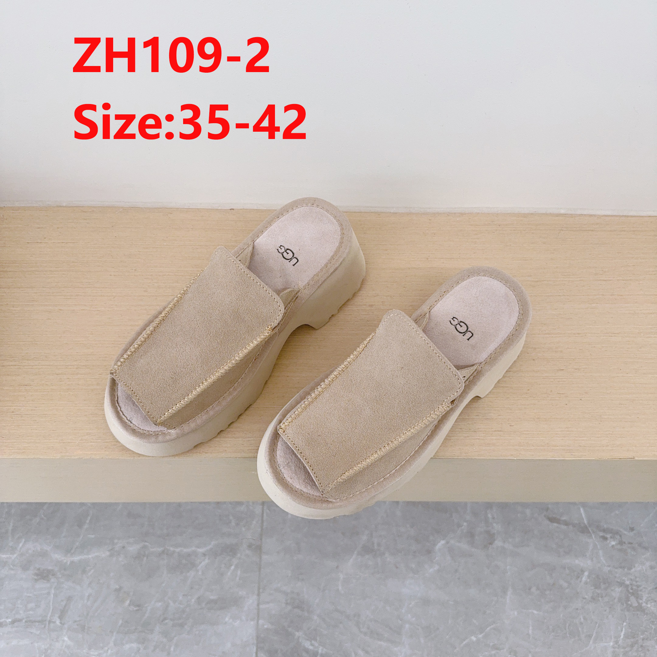 כפכפי UGG עקב – תמונה 4