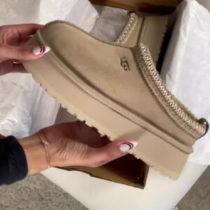כפכפים UGG