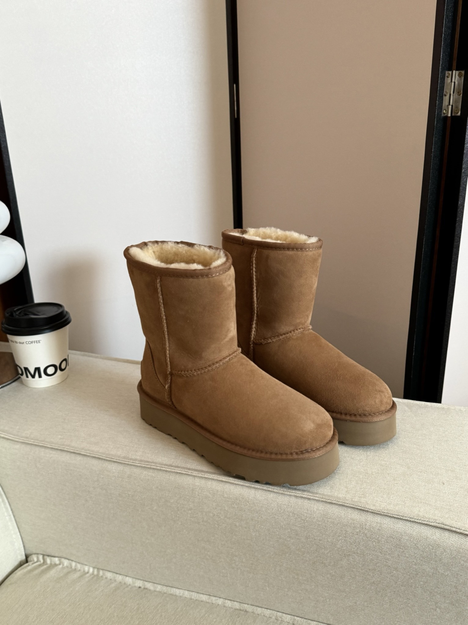 מגפיים UGG פלטפורמה – תמונה 8