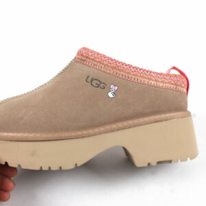 כפכפים UGG