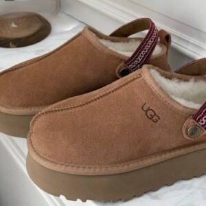 כפכפים UGG