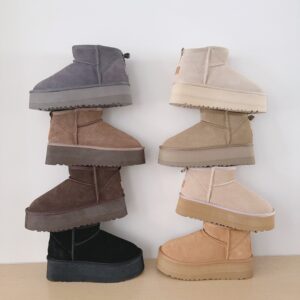 מגפיים UGG