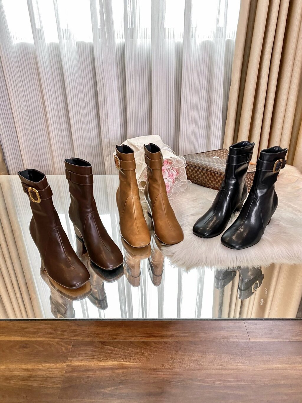 מגפיים מיו מיו – תמונה 2