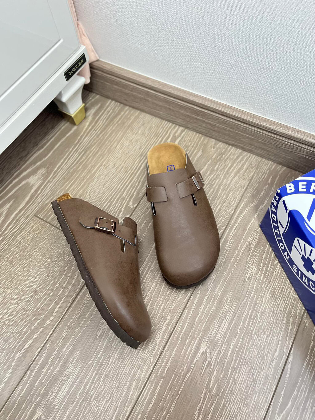 כפכפים בירקנשטוק בוסטון – תמונה 8