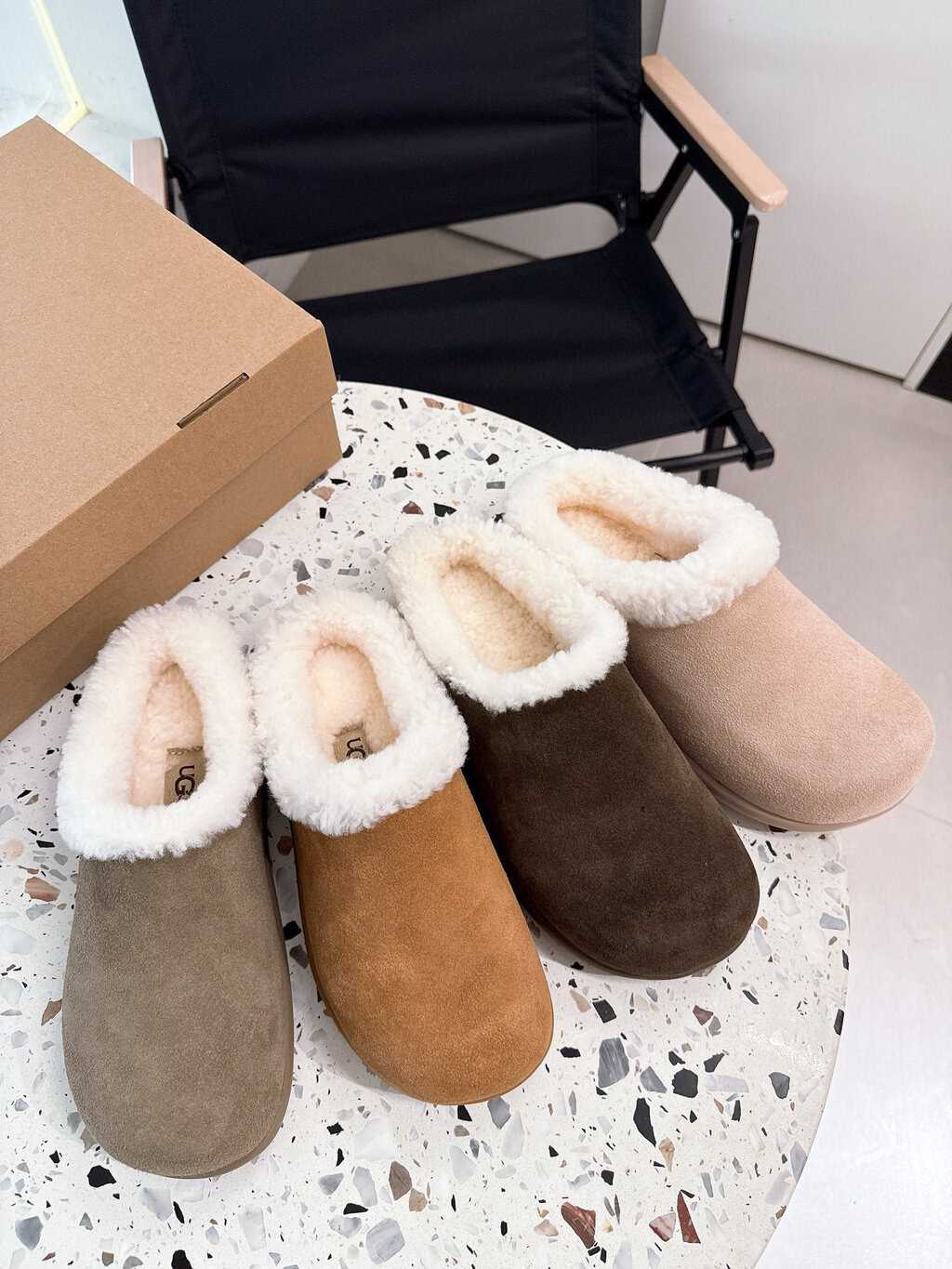כפכפים UGG – תמונה 9