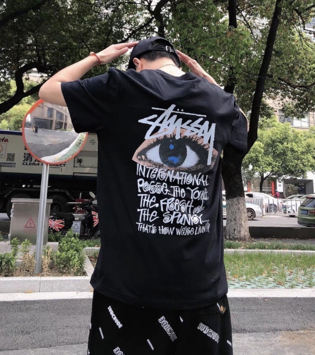 טישרט stussy לו ולך