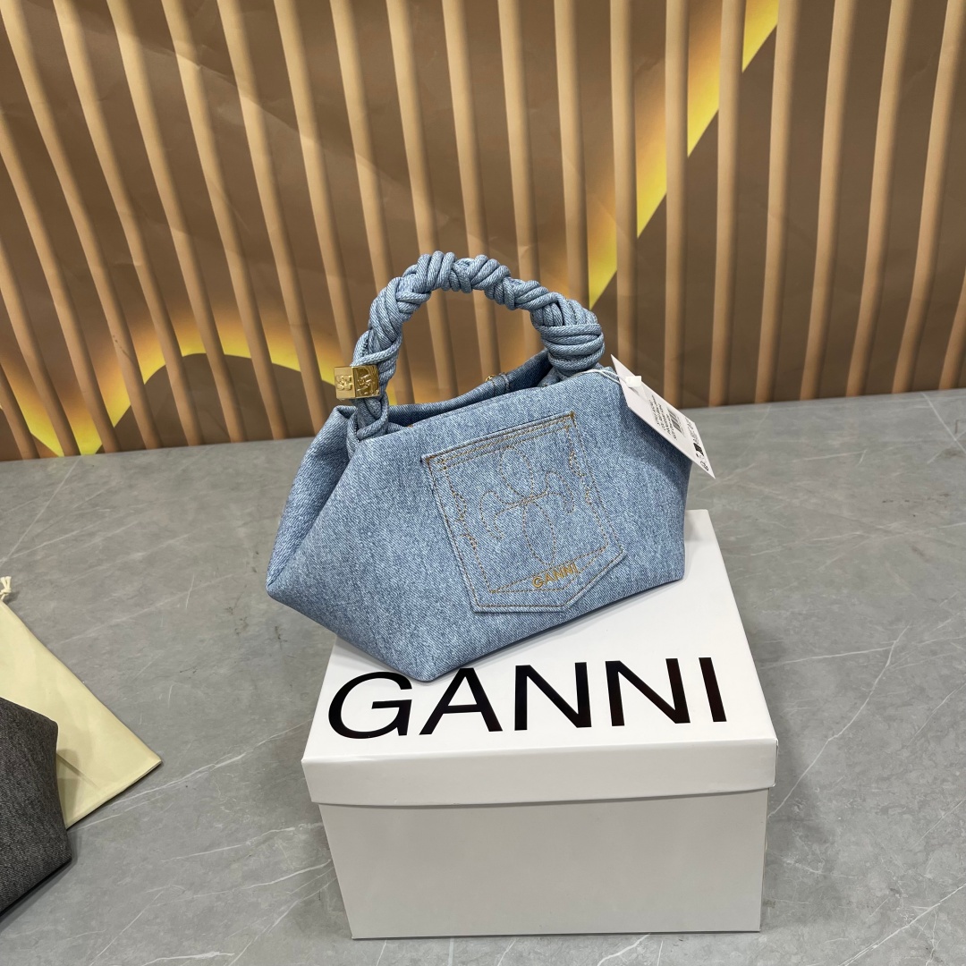 תיק GANNI – תמונה 8